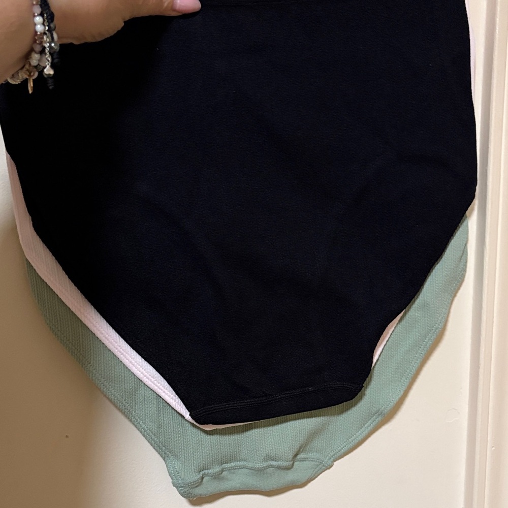 Kathy Ireland Intimates Women’s Seamless High-Waist Briefs - 3-Pack) - Picture 2 of 7